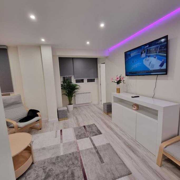 Soho Boutique Tioda, Totalmente Reformado Junto A Las Estaciones, Wifi Apartment Oviedo Exterior photo